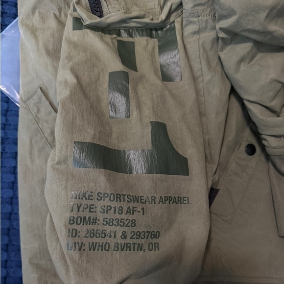 XXL Nike MA-1 Reversible Bomber Jacket Olive Green Men's Bomber Jacket - Picture 16 of 16